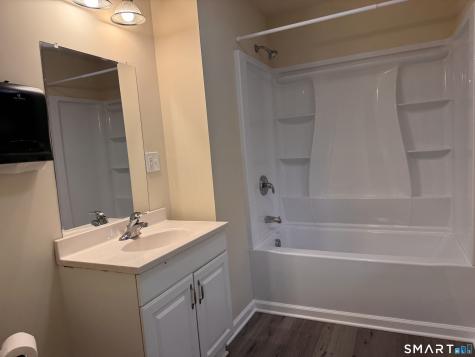 5 Meadow Street Naugatuck CT 06770