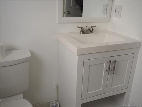 323 Augur Street Hamden CT 06517