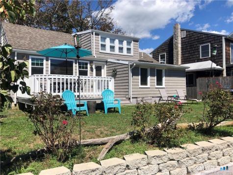 927 East Broadway Milford CT 06460