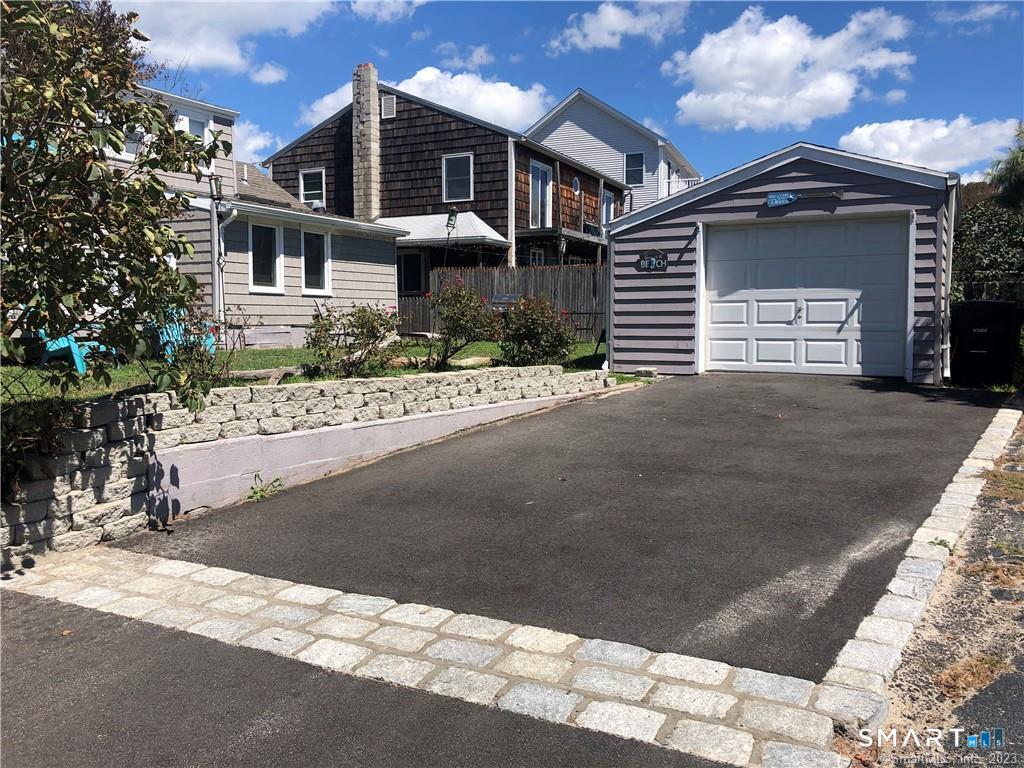 927 East Broadway Milford CT 06460