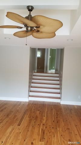 5 Hill Street Branford CT 06405