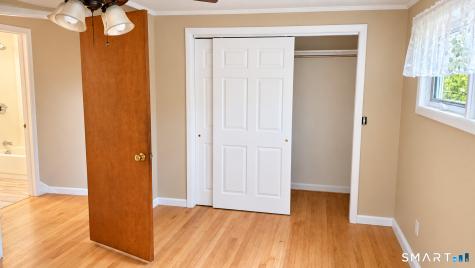 5 Hill Street Branford CT 06405