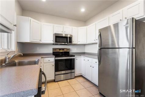 25A Dolsen Place Stamford CT 06901