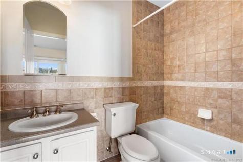 25A Dolsen Place Stamford CT 06901