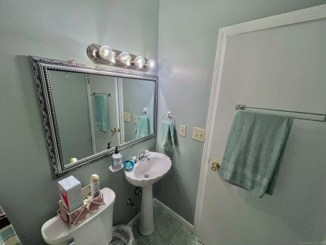 906 East Broadway Milford CT 06460