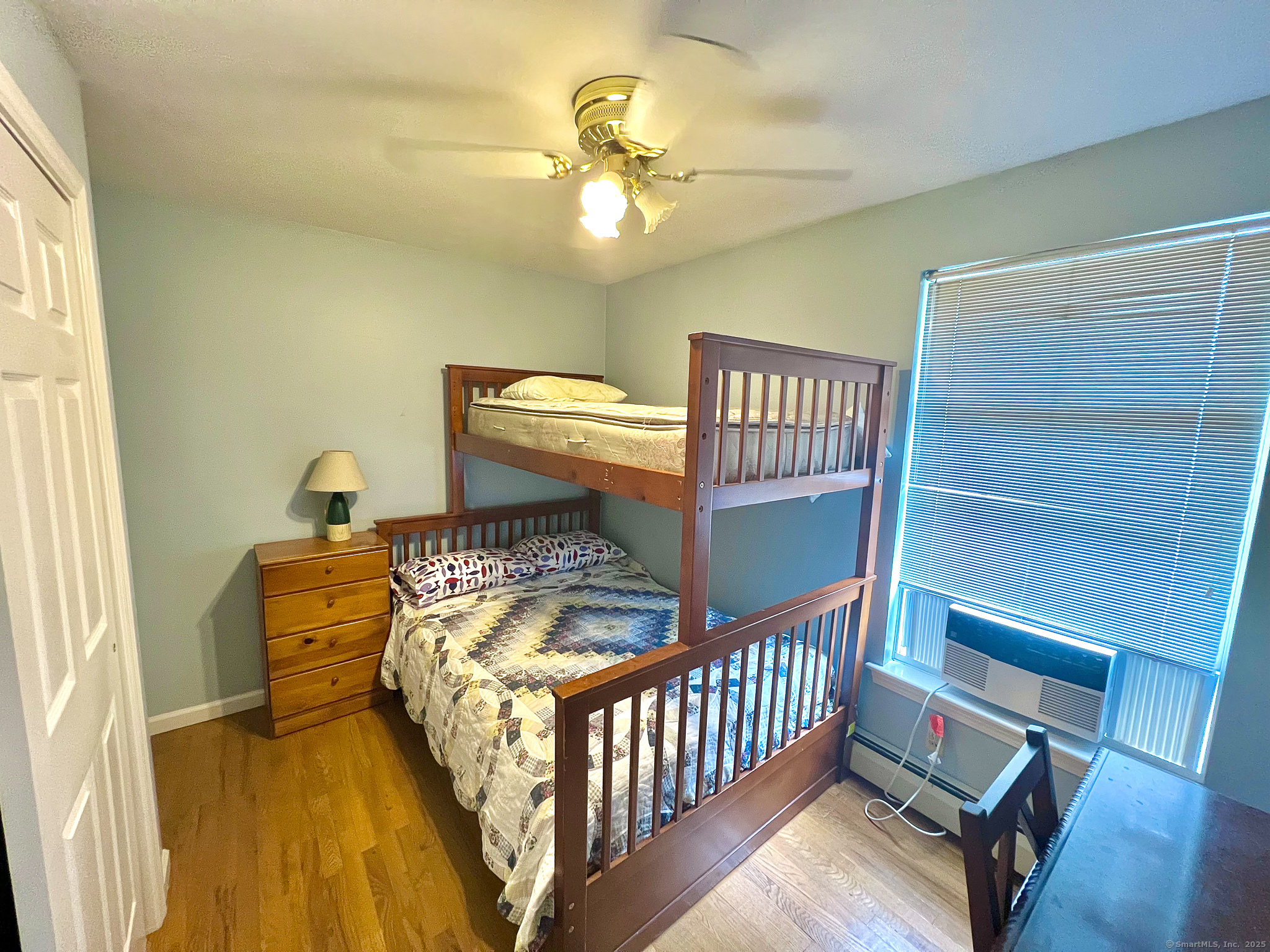906 East Broadway Milford CT 06460