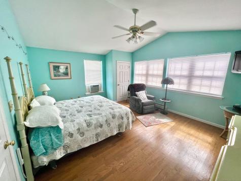 906 East Broadway Milford CT 06460