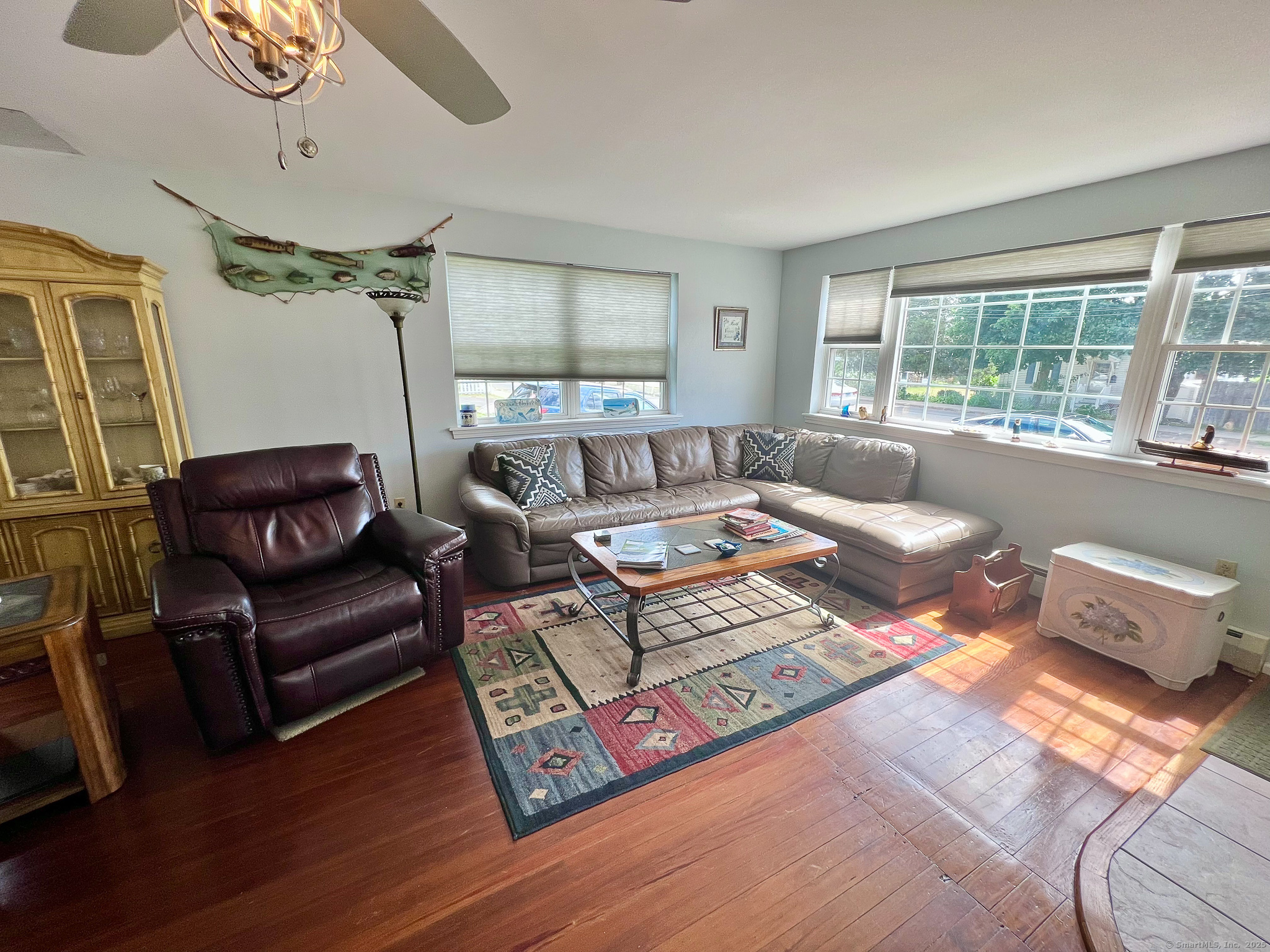 906 East Broadway Milford CT 06460