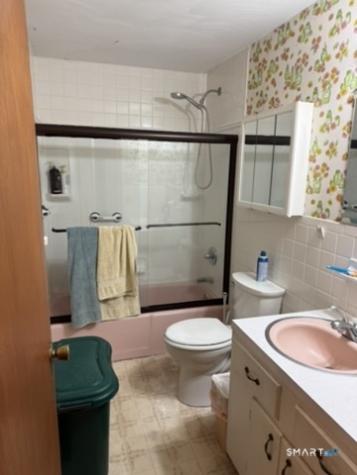 302 Berlin Street Southington CT 06489