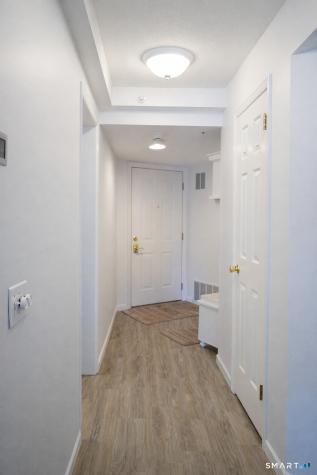 2 Mansfield Grove Road East Haven CT 06512