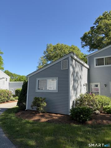 13 Kent Court Ashford CT 06278
