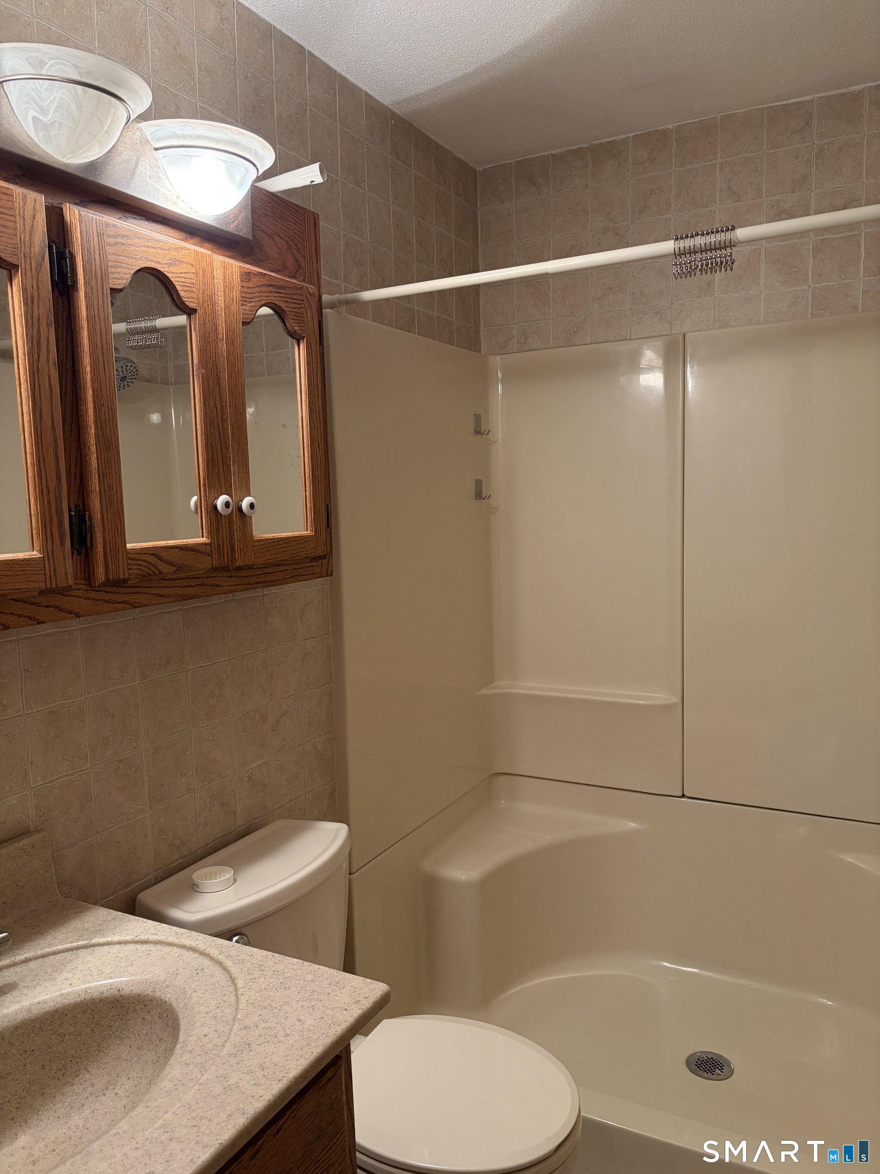 13 Kent Court Ashford CT 06278