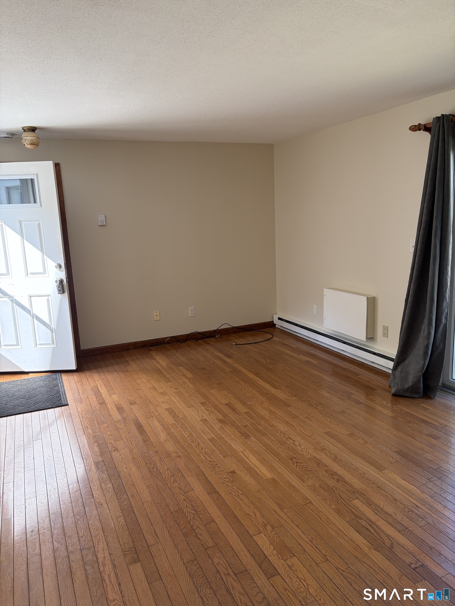 13 Kent Court Ashford CT 06278