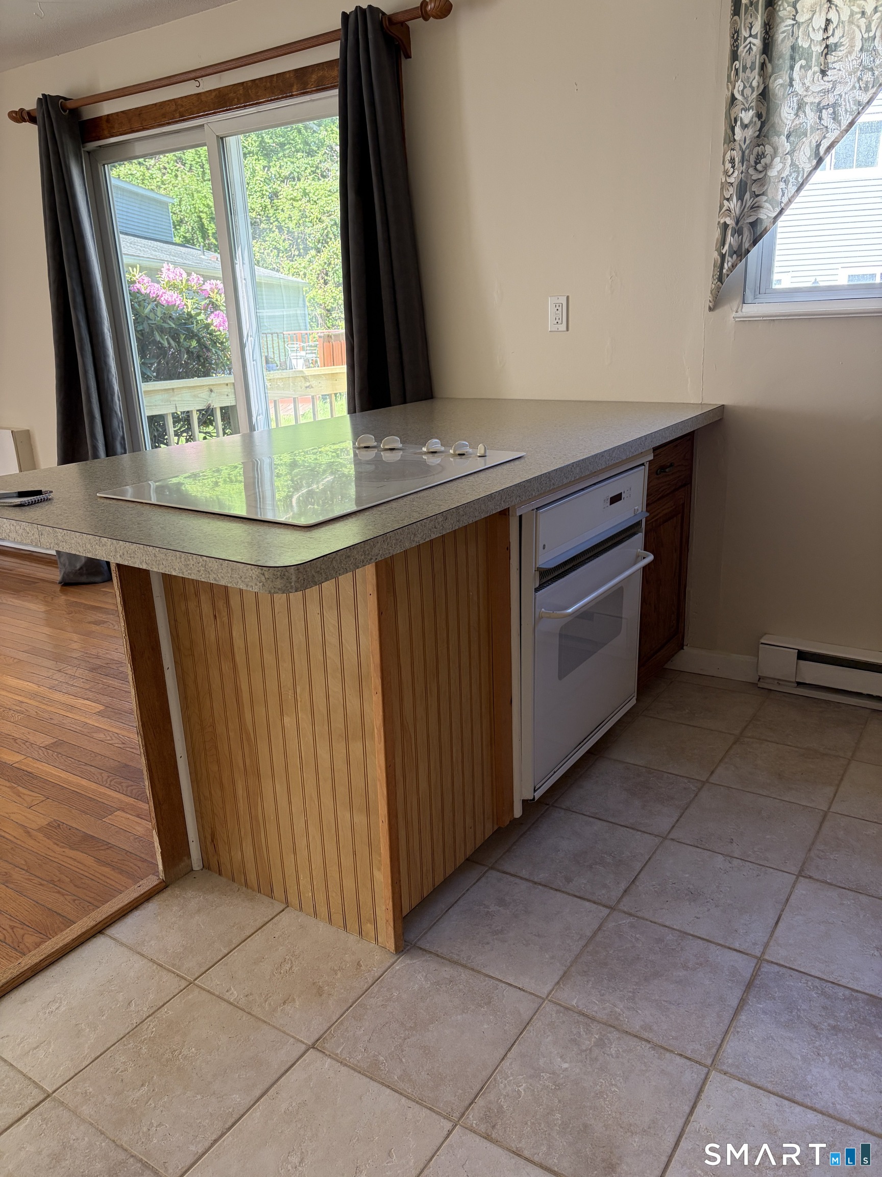 13 Kent Court Ashford CT 06278