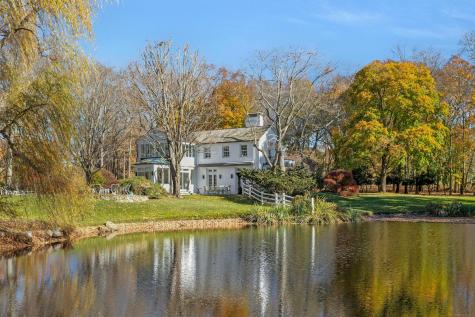 75 Hanson Road Darien CT 06820