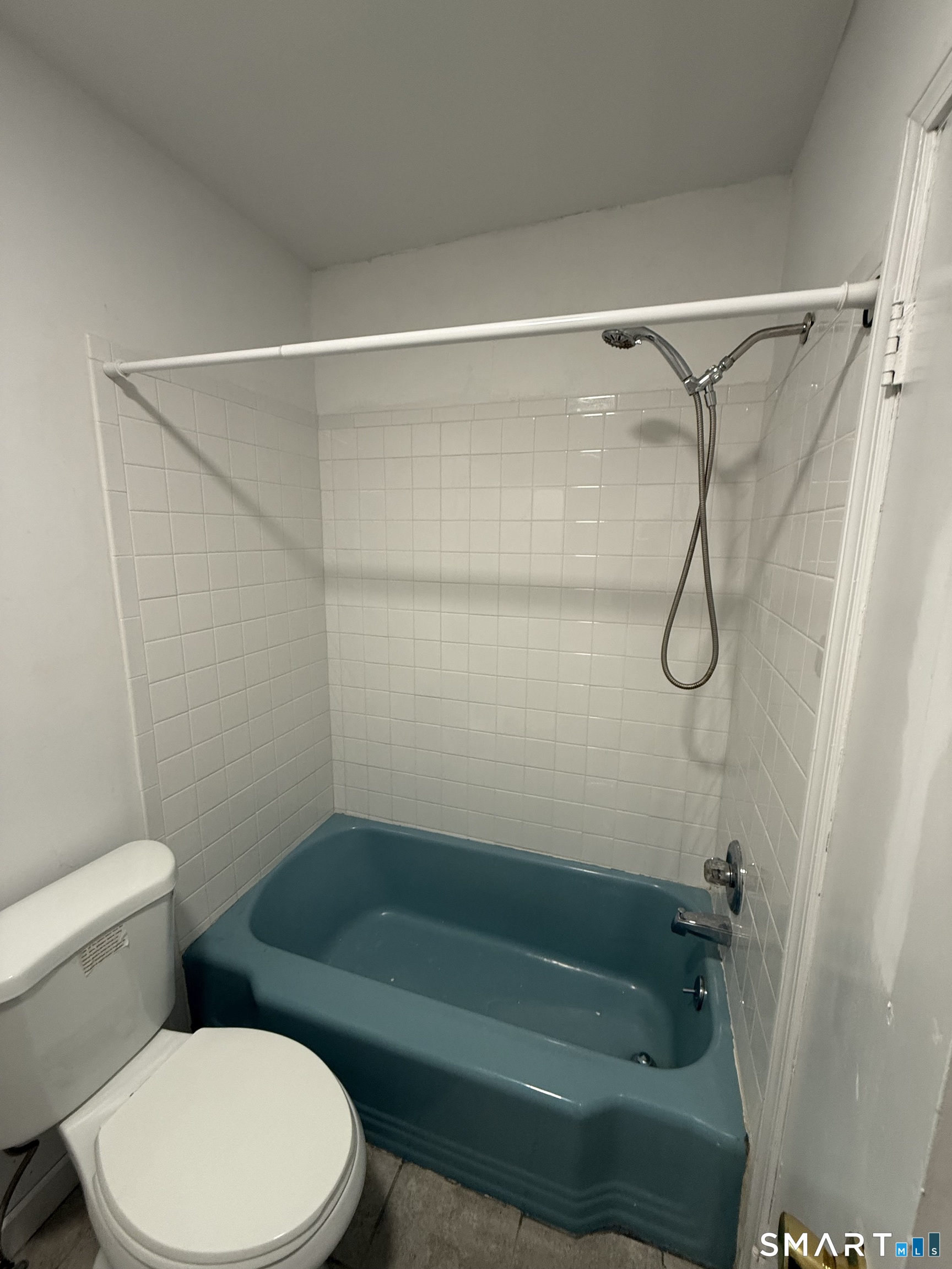 1 Farnsworth Street New London CT 06320