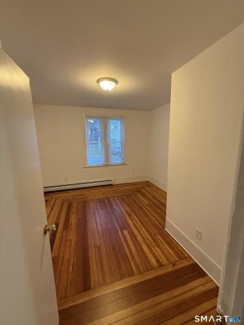 1 Farnsworth Street New London CT 06320