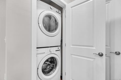 104 Episcopal Road Berlin CT 06037