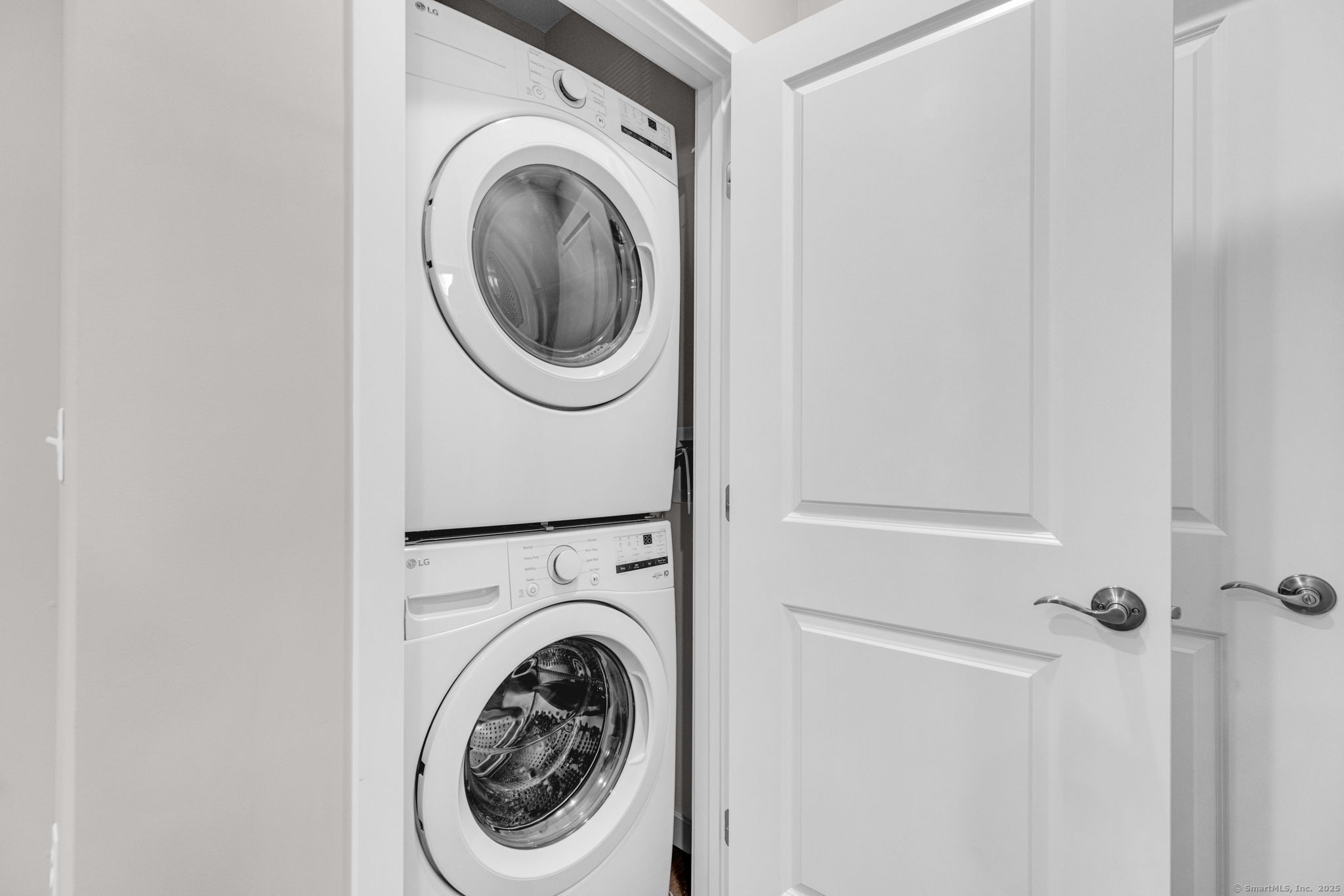 104 Episcopal Road Berlin CT 06037