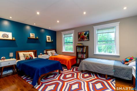 85 Thayer Drive New Canaan CT 06840