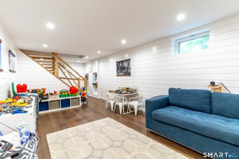 85 Thayer Drive New Canaan CT 06840
