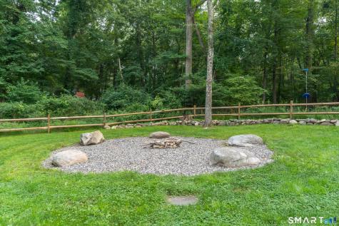 85 Thayer Drive New Canaan CT 06840
