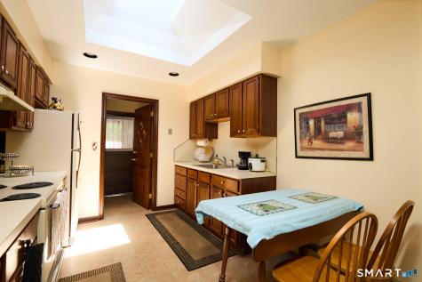 15 Harvester Road Fairfield CT 06825