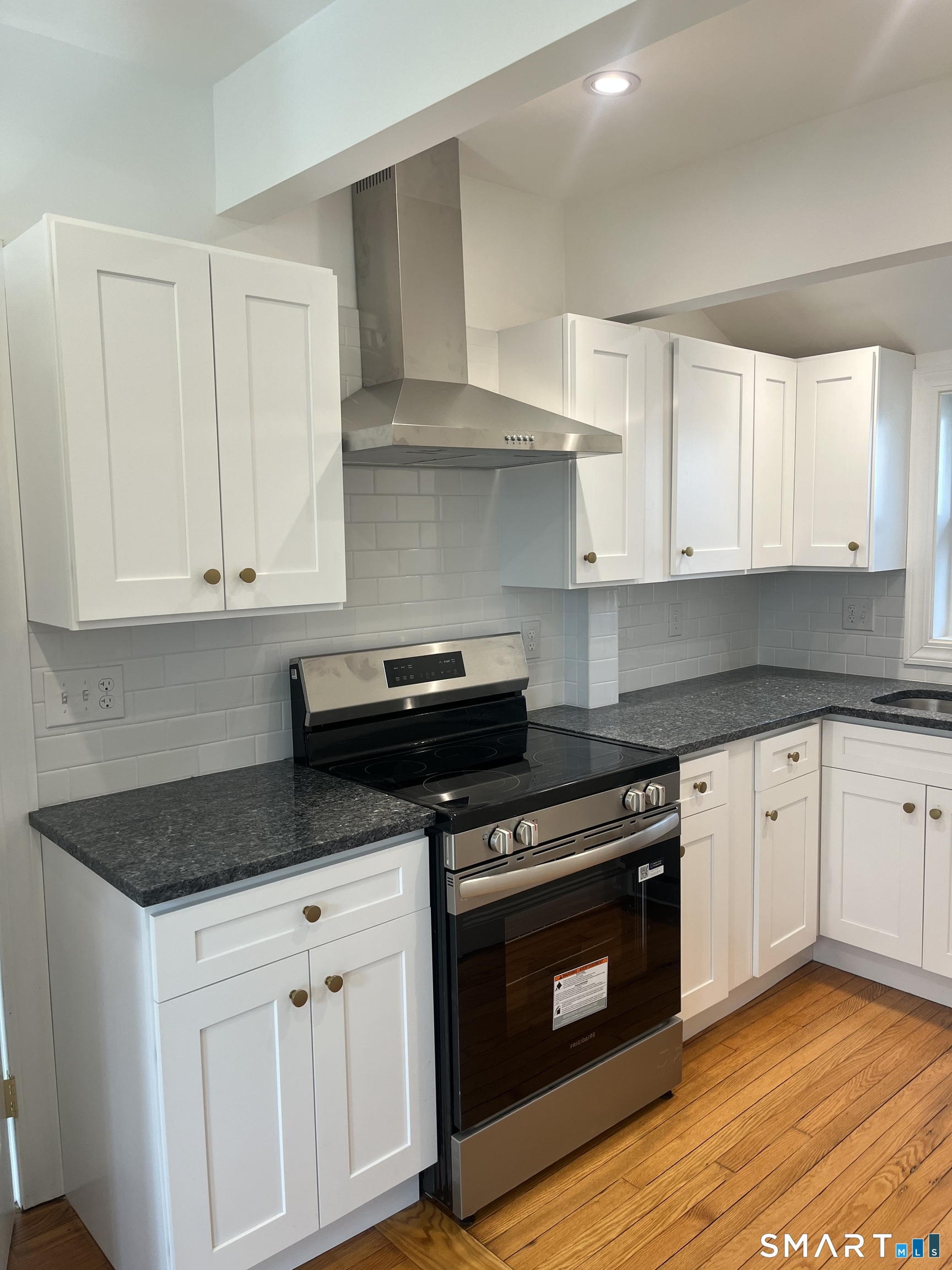 156 Union Street Manchester CT 06042