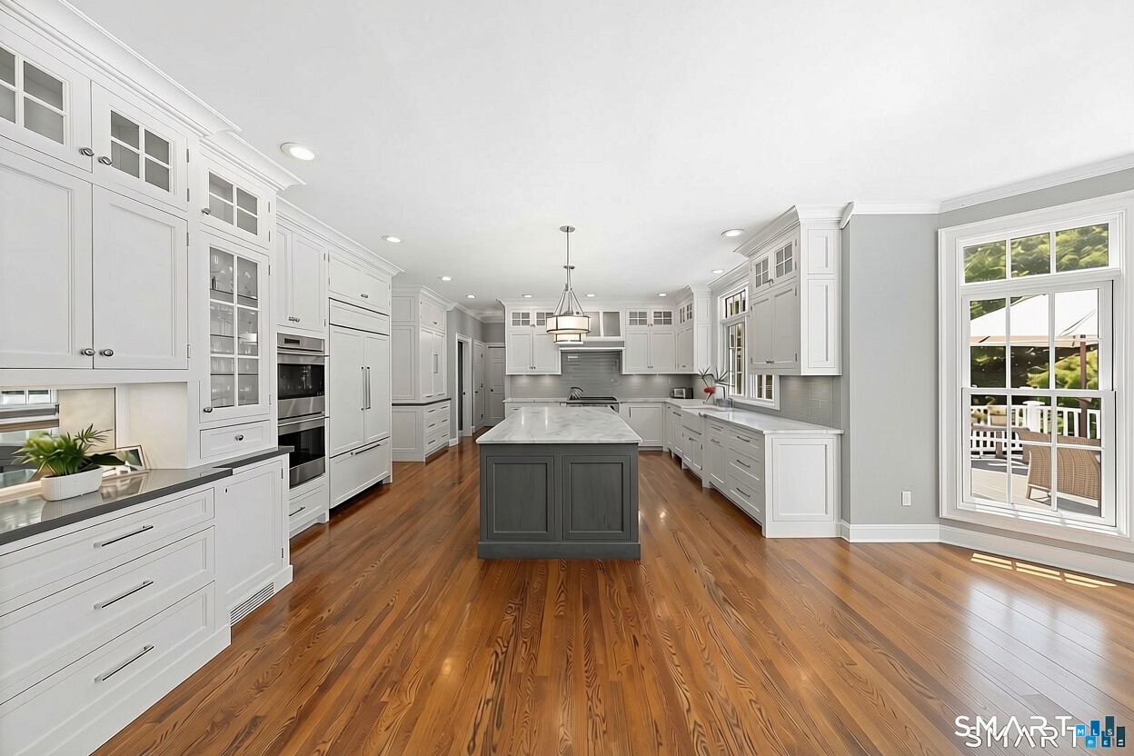 73 Foggwood Circle Fairfield CT 06824