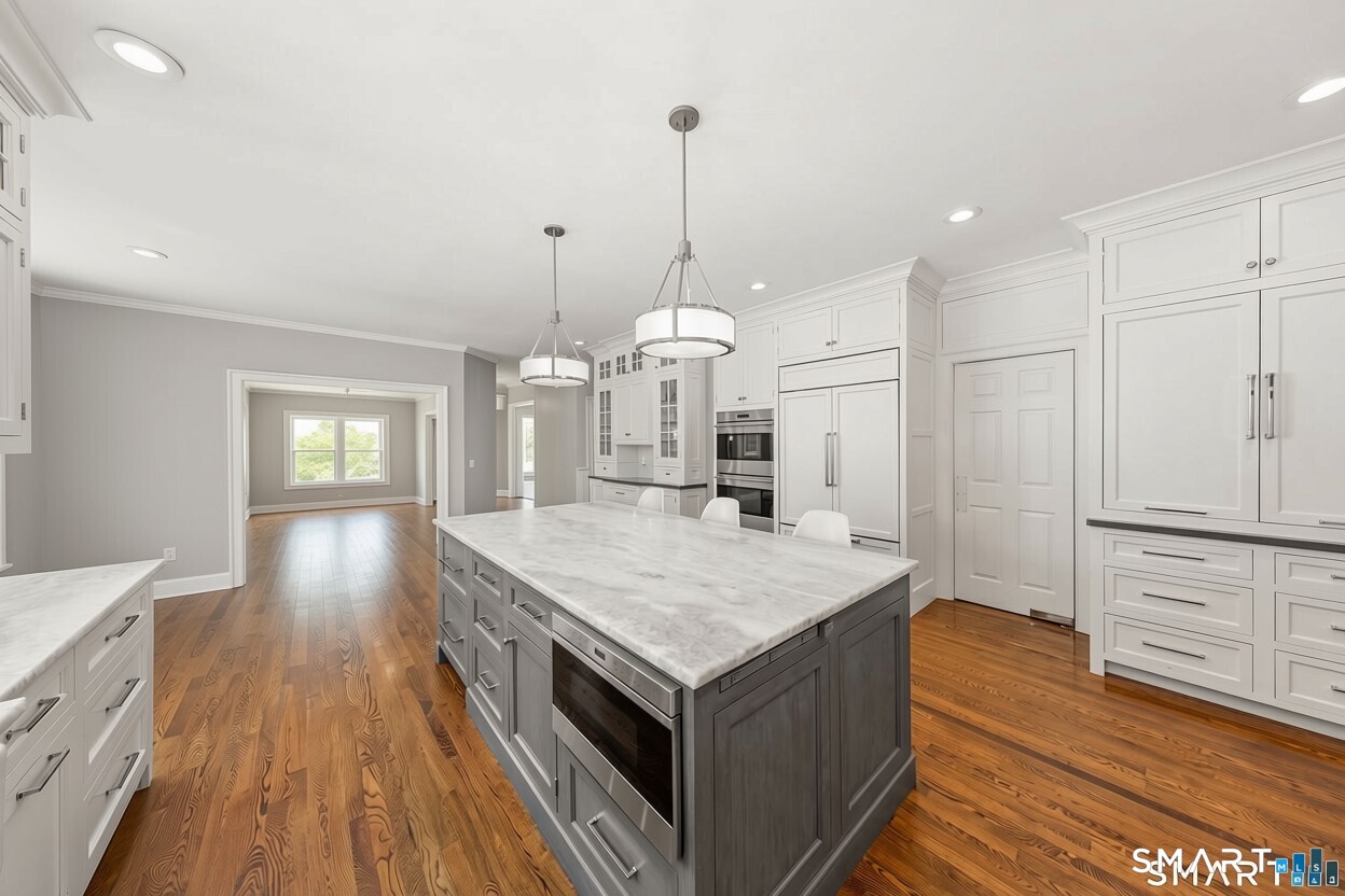73 Foggwood Circle Fairfield CT 06824