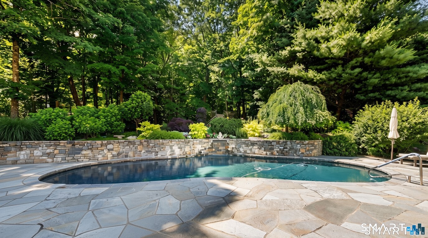 73 Foggwood Circle Fairfield CT 06824