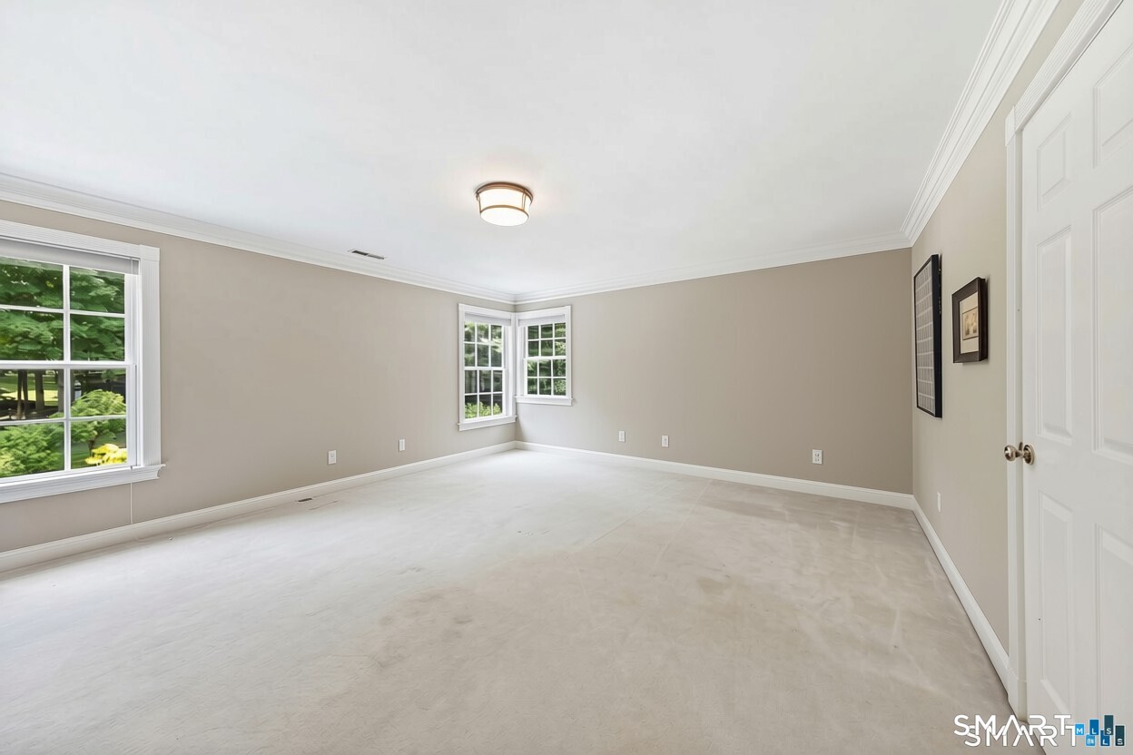 73 Foggwood Circle Fairfield CT 06824