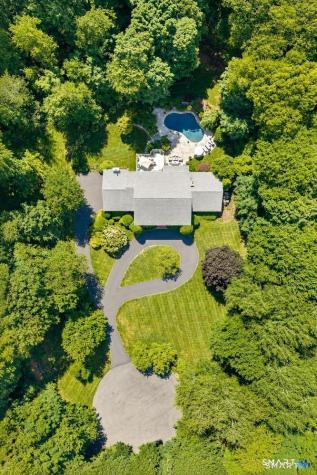 73 Foggwood Circle Fairfield CT 06824