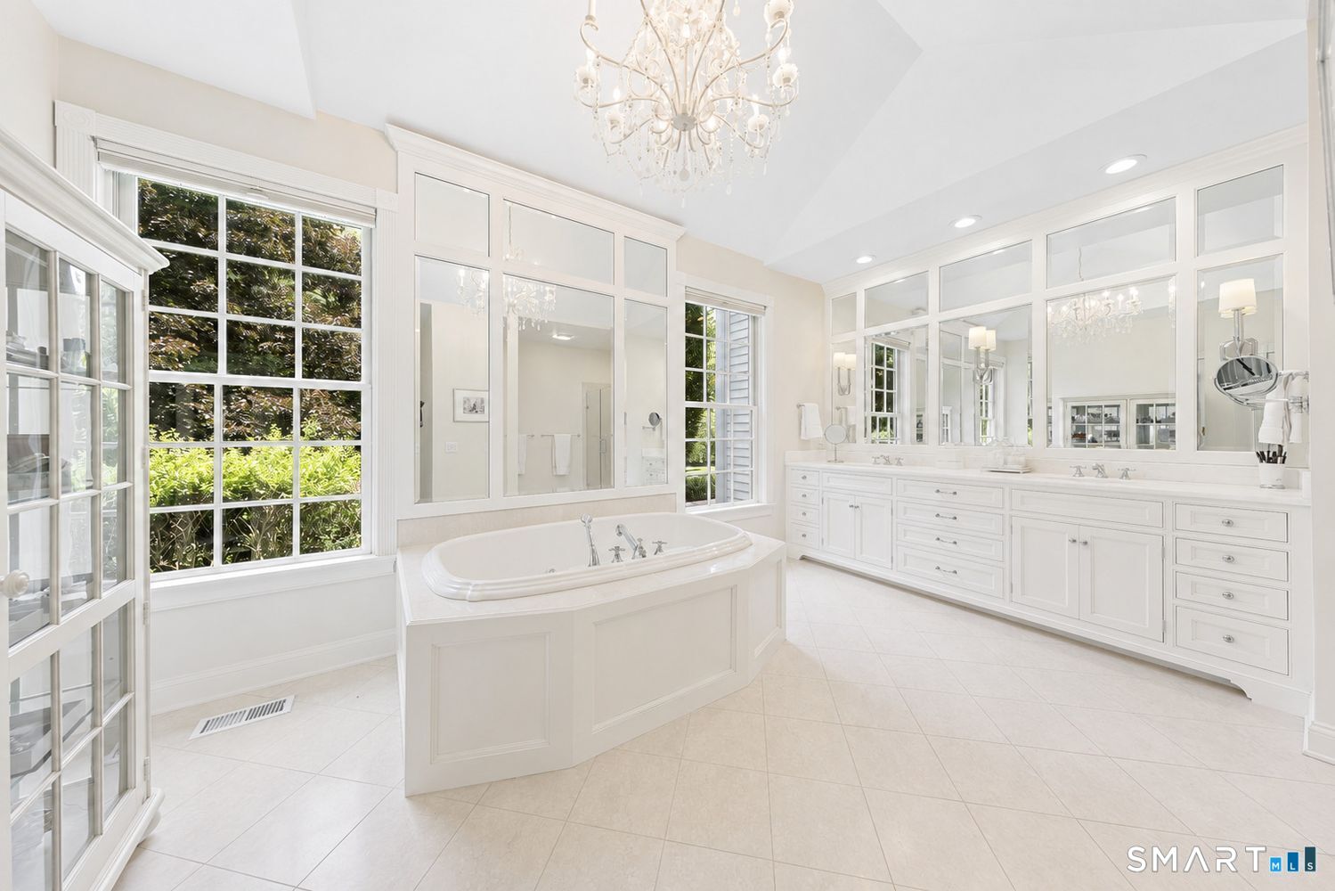 73 Foggwood Circle Fairfield CT 06824