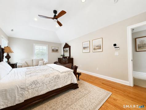 24 Warsaw Street Fairfield CT 06825
