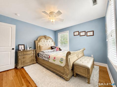 24 Warsaw Street Fairfield CT 06825