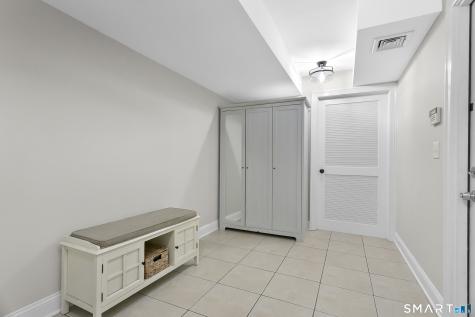 24 Warsaw Street Fairfield CT 06825