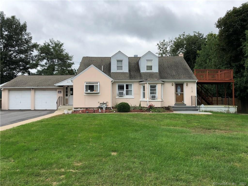 44 Pinehurst Avenue Waterbury CT 06705