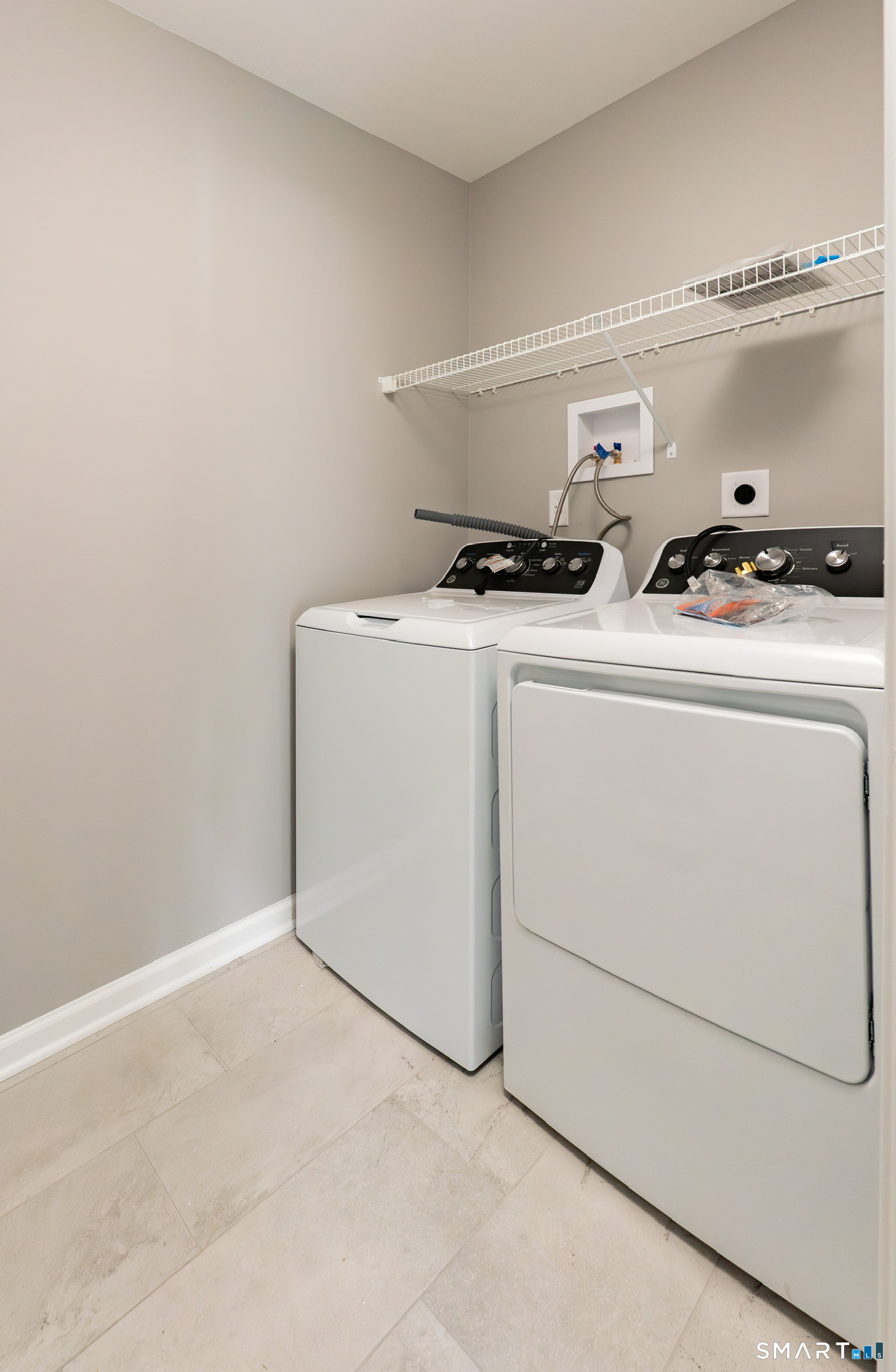 25 Hall Avenue Wallingford CT 06492