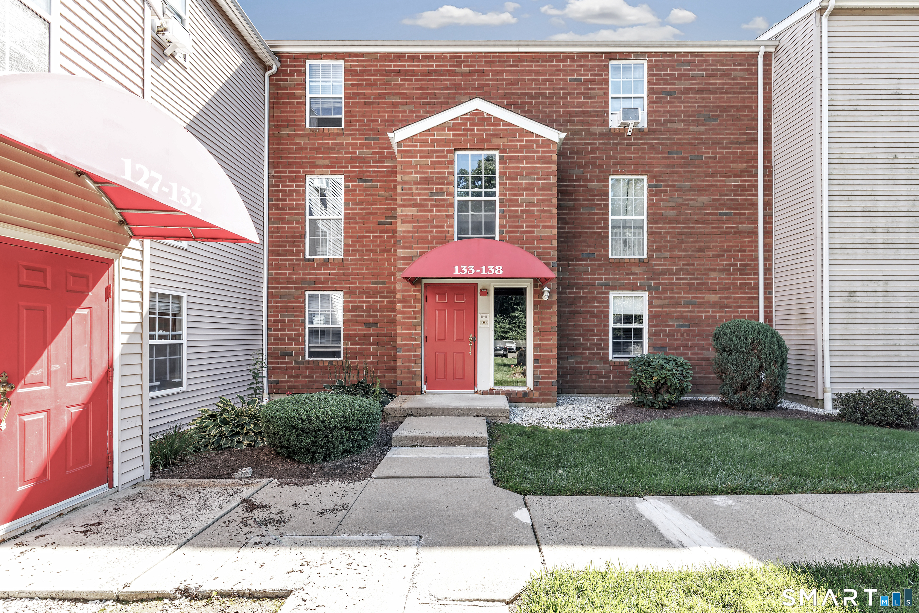 135 Heather Ridge Shelton CT 06484