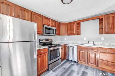 135 Heather Ridge Shelton CT 06484