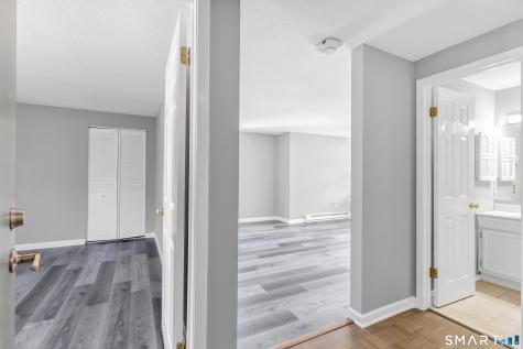 135 Heather Ridge Shelton CT 06484