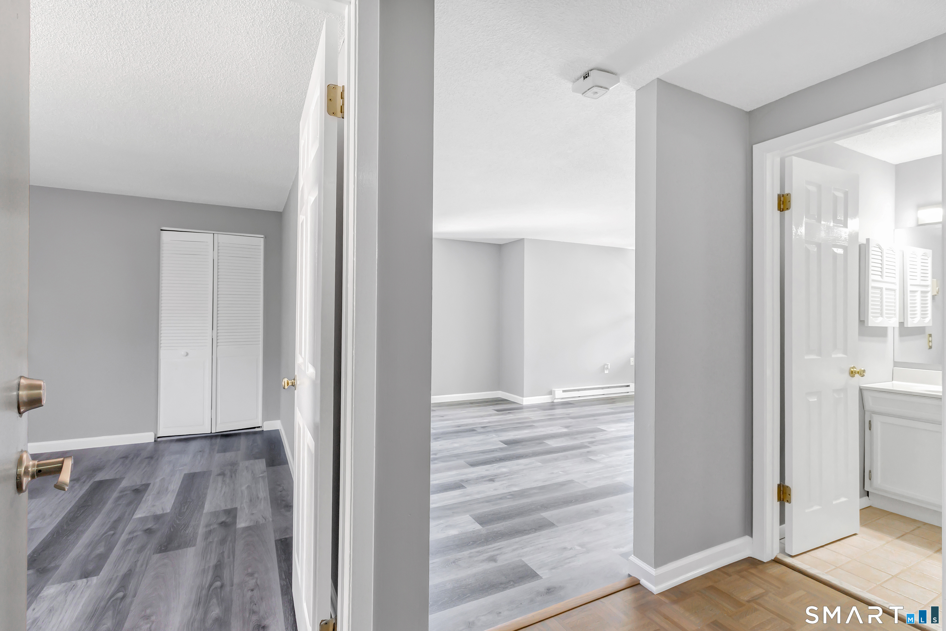 135 Heather Ridge Shelton CT 06484