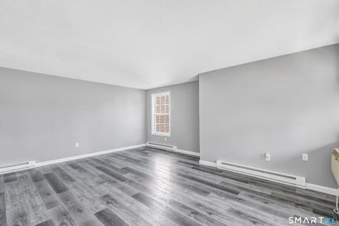 135 Heather Ridge Shelton CT 06484