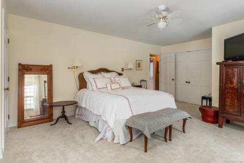 5 North Street Roxbury CT 06783