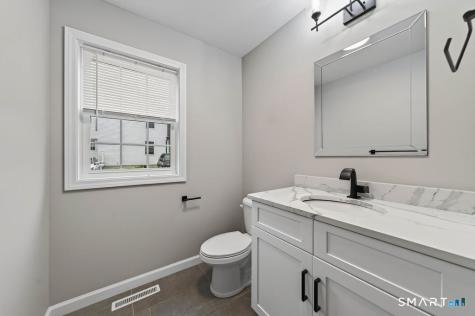 33 West End Avenue Branford CT 06405