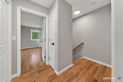 33 West End Avenue Branford CT 06405