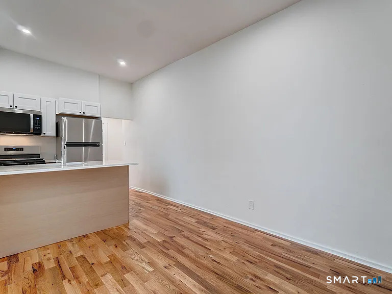 522 Elm Street New Haven CT 06511