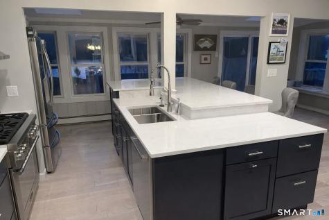 201 Seneca Drive Groton CT 06340