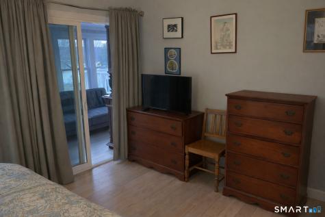 201 Seneca Drive Groton CT 06340